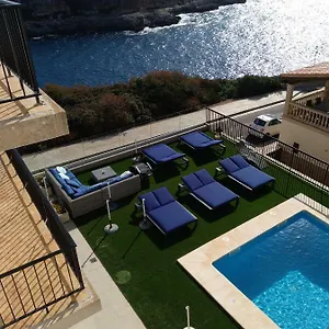 hotel-rocamar-cala-figuera-mallorca.allmallorcahotels.com/