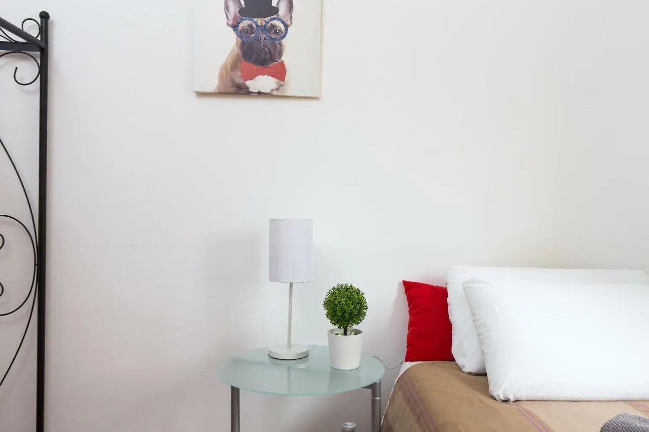 Apartmán Key Sagrada Familia - Carrer Del Clot Barcelona 0*,  Španělsko